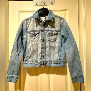 Forever 21 Jean Jacket Women Sz M Pocket Denim Button Up Long Sleeve Light Wash